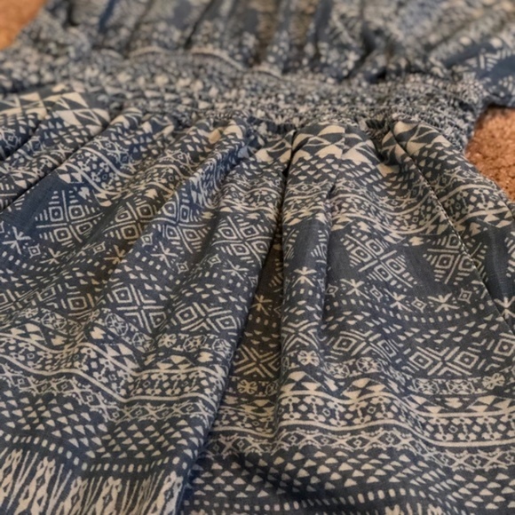 **SOLD** BEBE Tribal Romper - Picture 6 of 6